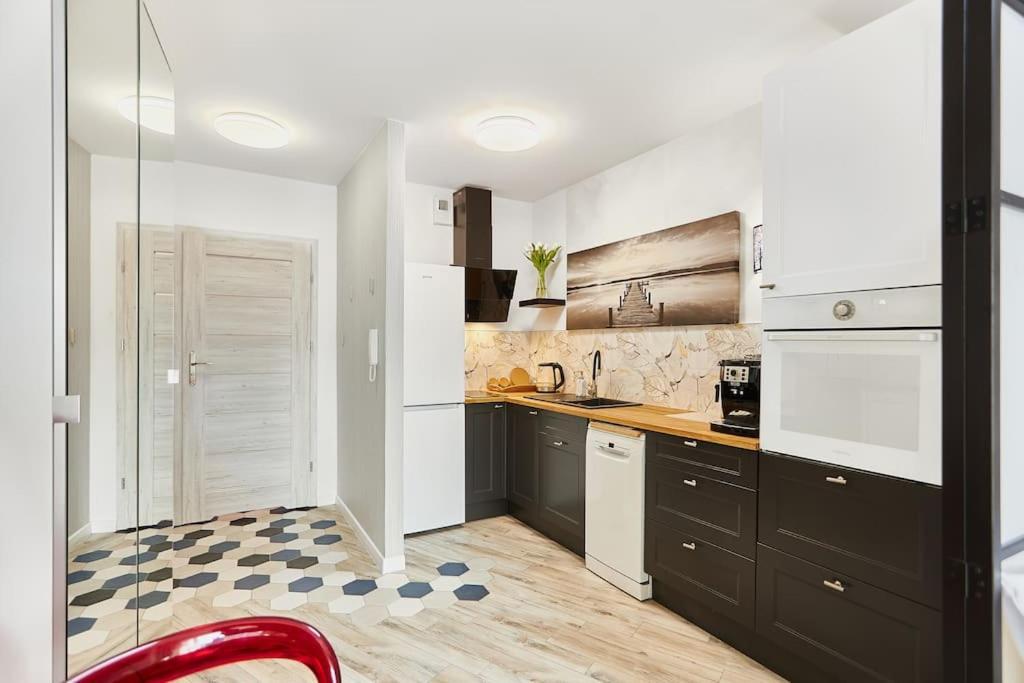 Golden Hour Apartments- Plac Slowianski 36 Świnoujście Extérieur photo